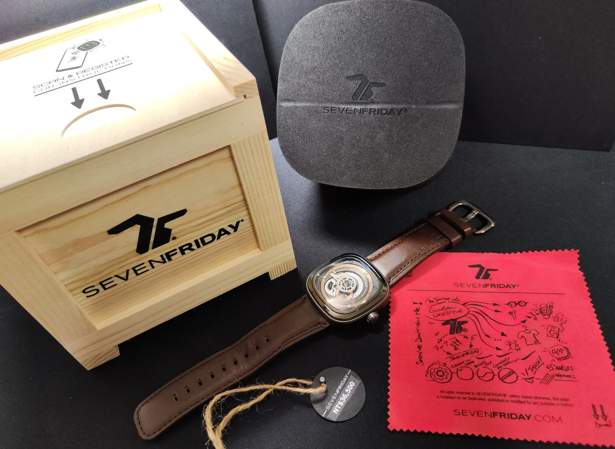 SEVENFRIDAY 全新 P2C/01 咖啡色 鏤空面盤~原廠盒單 2025AD 圖6